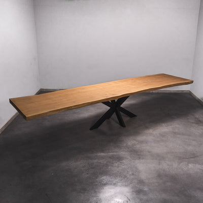 Hardhouten Boomstam Eettafel Sapelli - 428 x 100 x 7 cm
