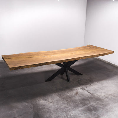 Hardhouten Boomstam Eettafel Sapelli - 380 x 95 x 7 cm