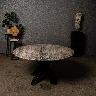 Eettafel uit Graniet